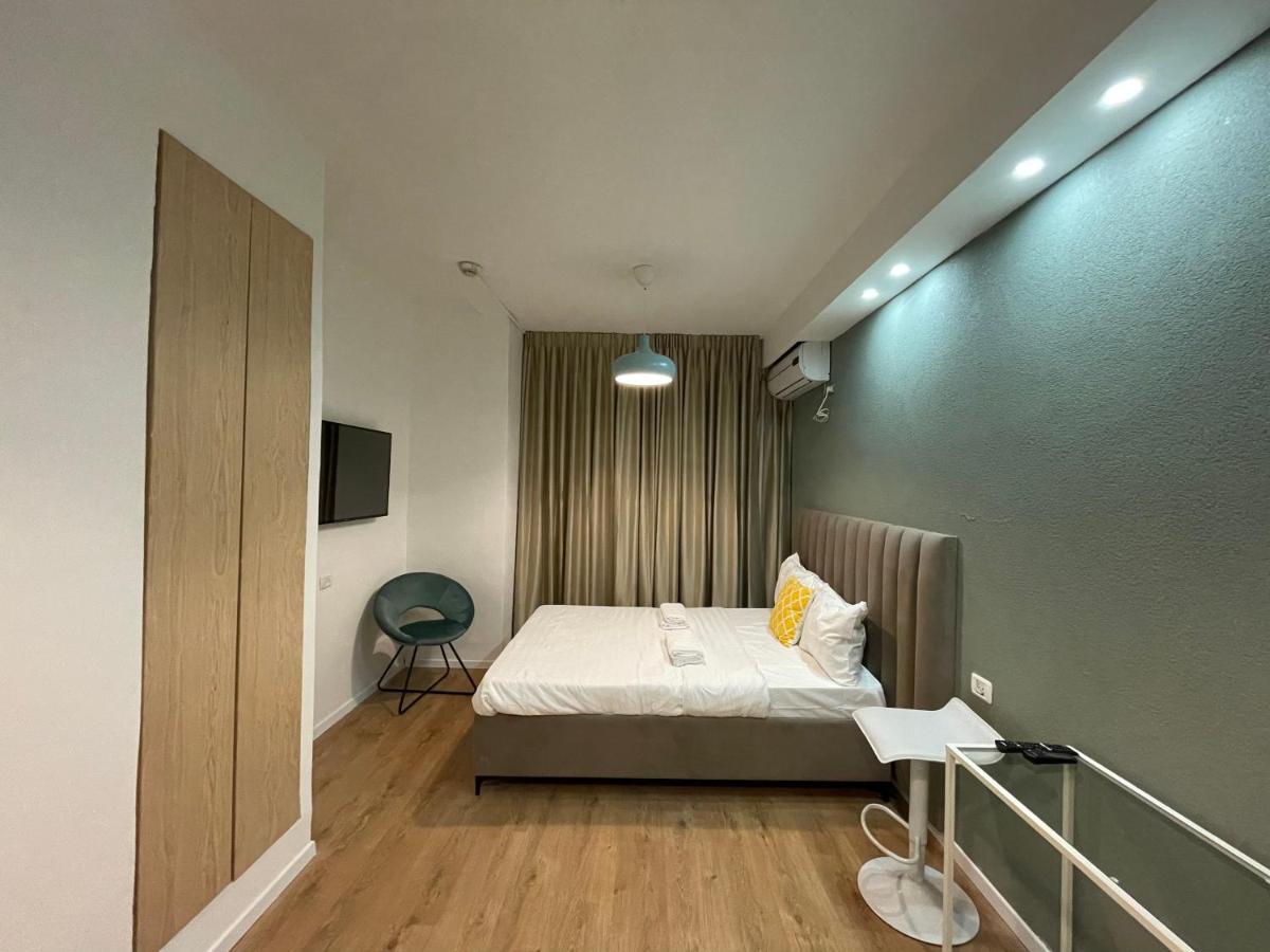 Rothschild 79 Hotel Petach Tikva Luaran gambar