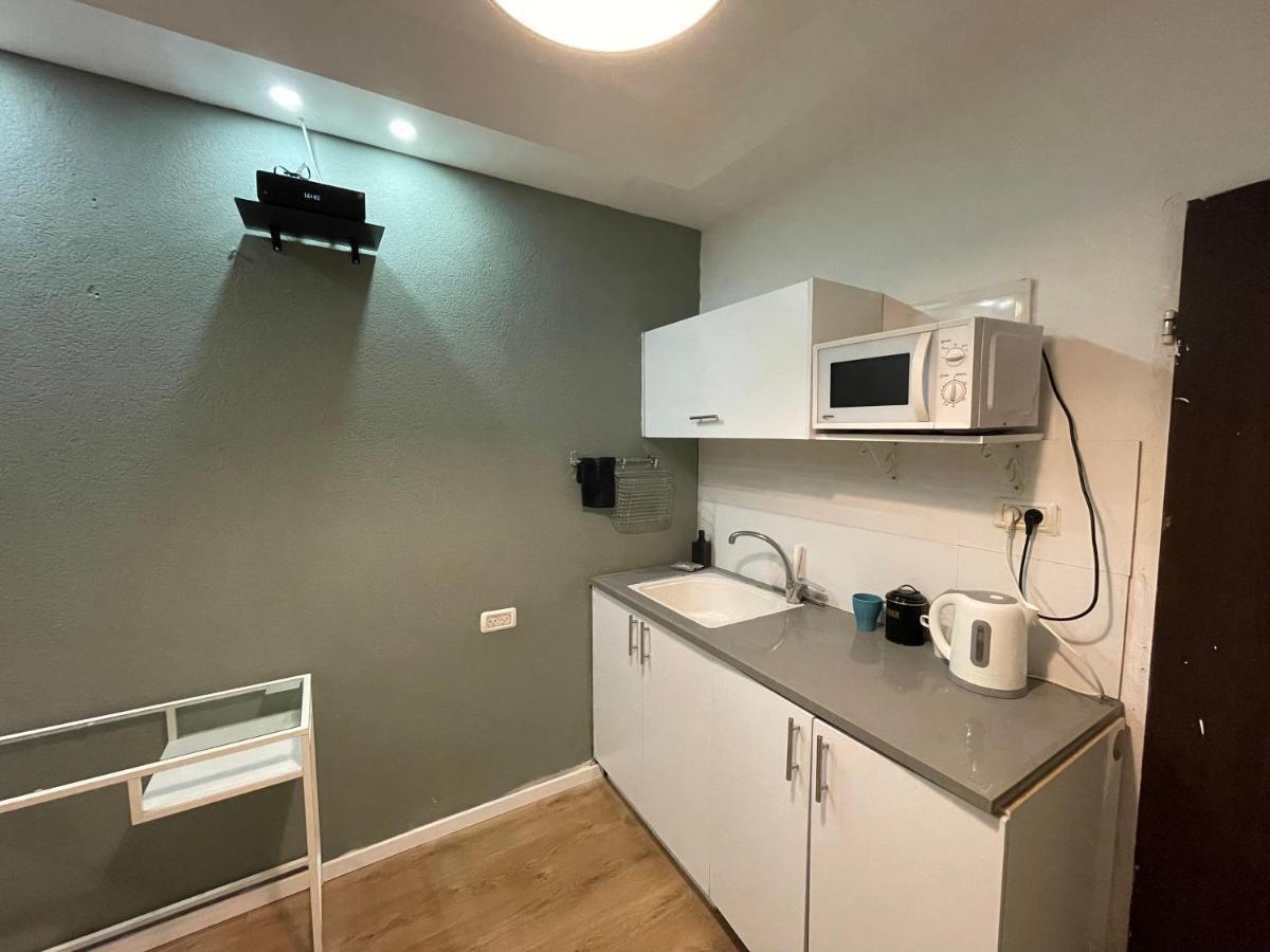 Rothschild 79 Hotel Petach Tikva Luaran gambar