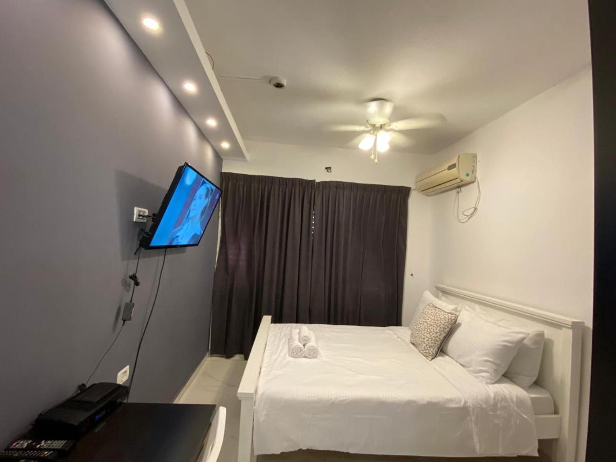 Rothschild 79 Hotel Petach Tikva Luaran gambar